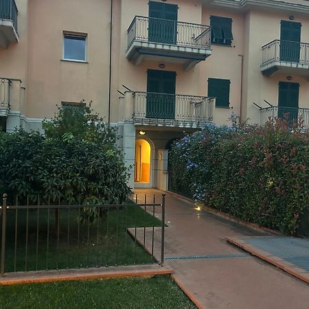 Appartamento Incantevole A 100Metri Dal Mare E Accanto Alla Pista Ciclabile Imperia Exterior foto